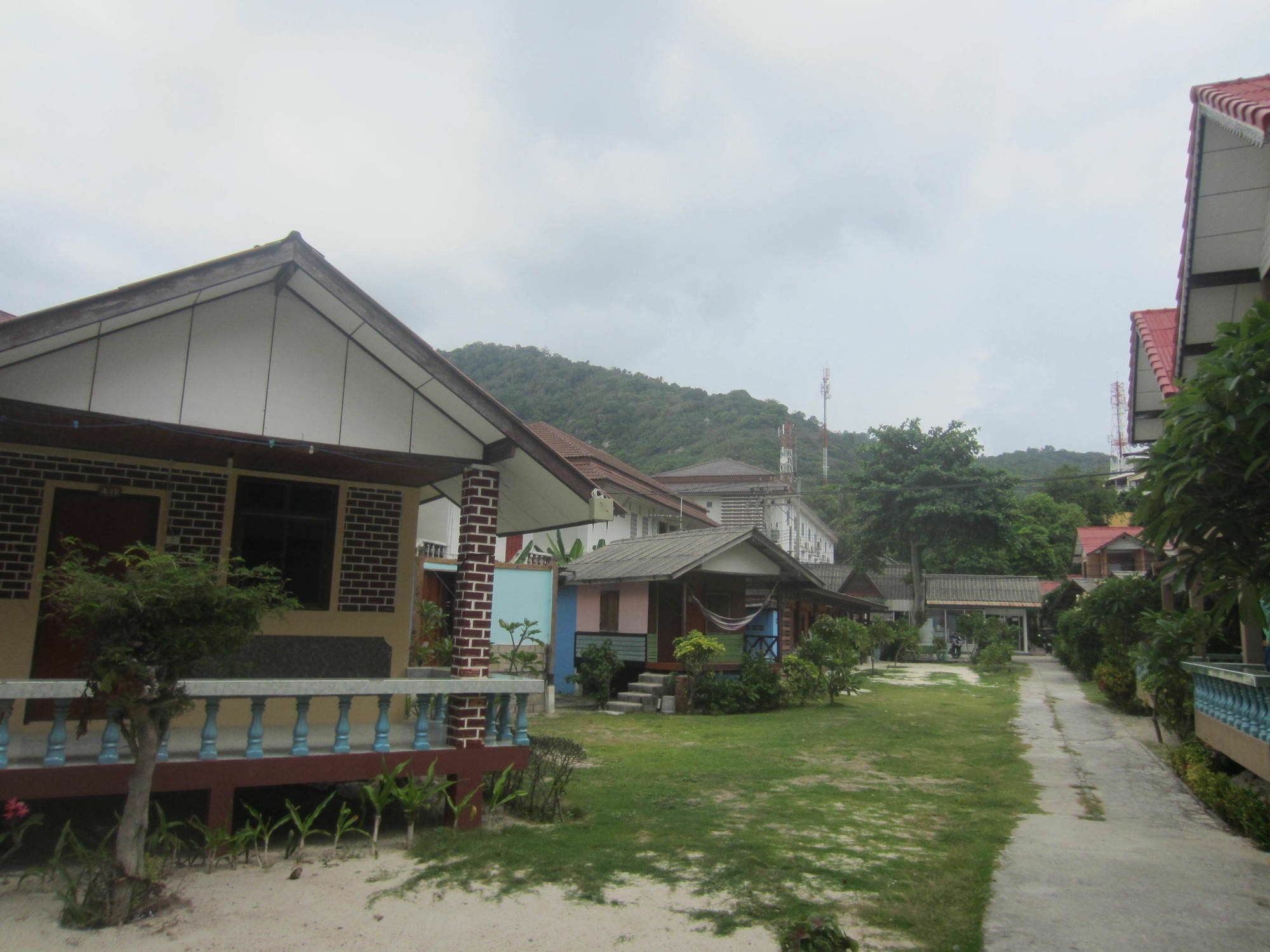Charung Beach 핫 린 외부 사진